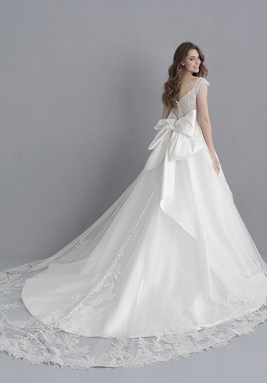Say “I Do” to the Designer's latest Fairytale Wedding Dress — Bridal Gown  Studio